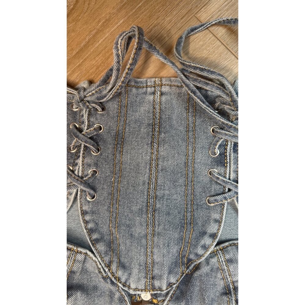 2/$30 NWT PrettyLittleThing Petite Size 6 Blue Denim Corset Top Lace-Up Sides - Picture 4 of 10